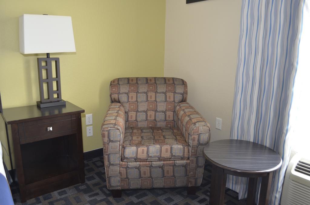 Super 8 By Wyndham Irving/Dfw Apt/North Cameră foto